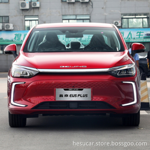 Nuovo veicolo energetico Motor BAIC AUTO BAIC EU5 Plus 2019 2020 R500 Z Premium in stock Big Space Auto per veicoli automobilistici ad alta velocità